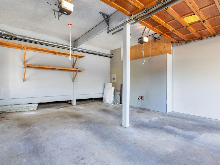 2718 W 19th Avenue, Vancouver, BC, V6L 1E3 - 35