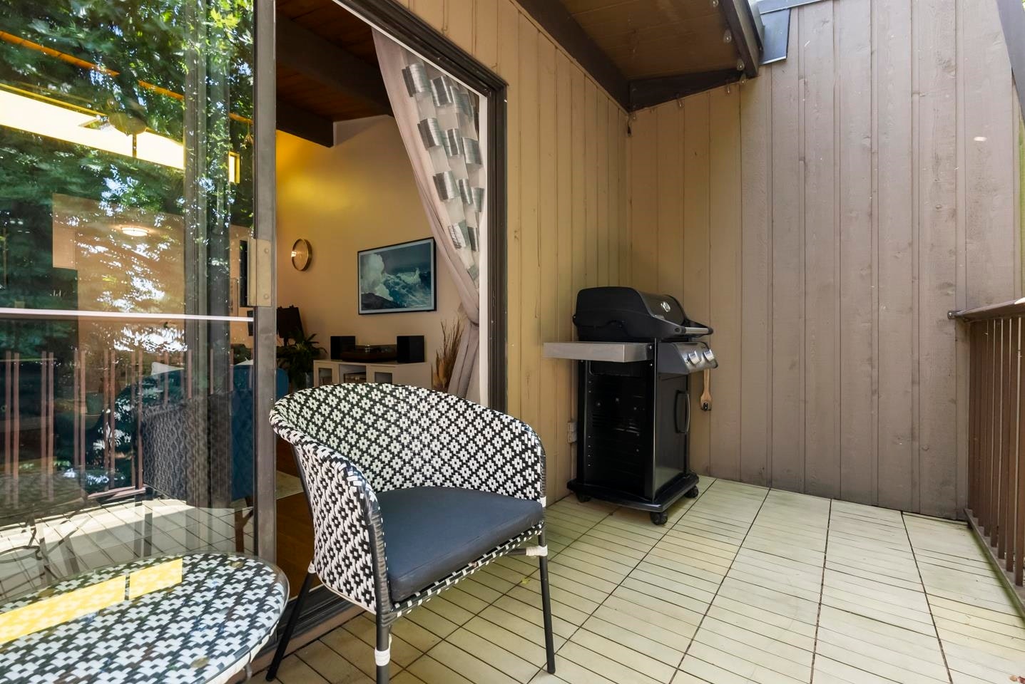 311-9101 Horne Street, Burnaby, BC, V3N 4M3 - 22