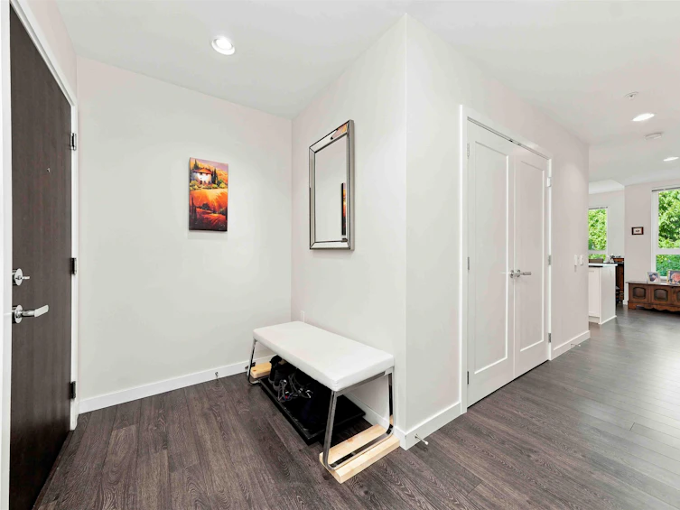 203-3911 Cates Landing Way, North Vancouver, BC, V7G 0A6 - 34