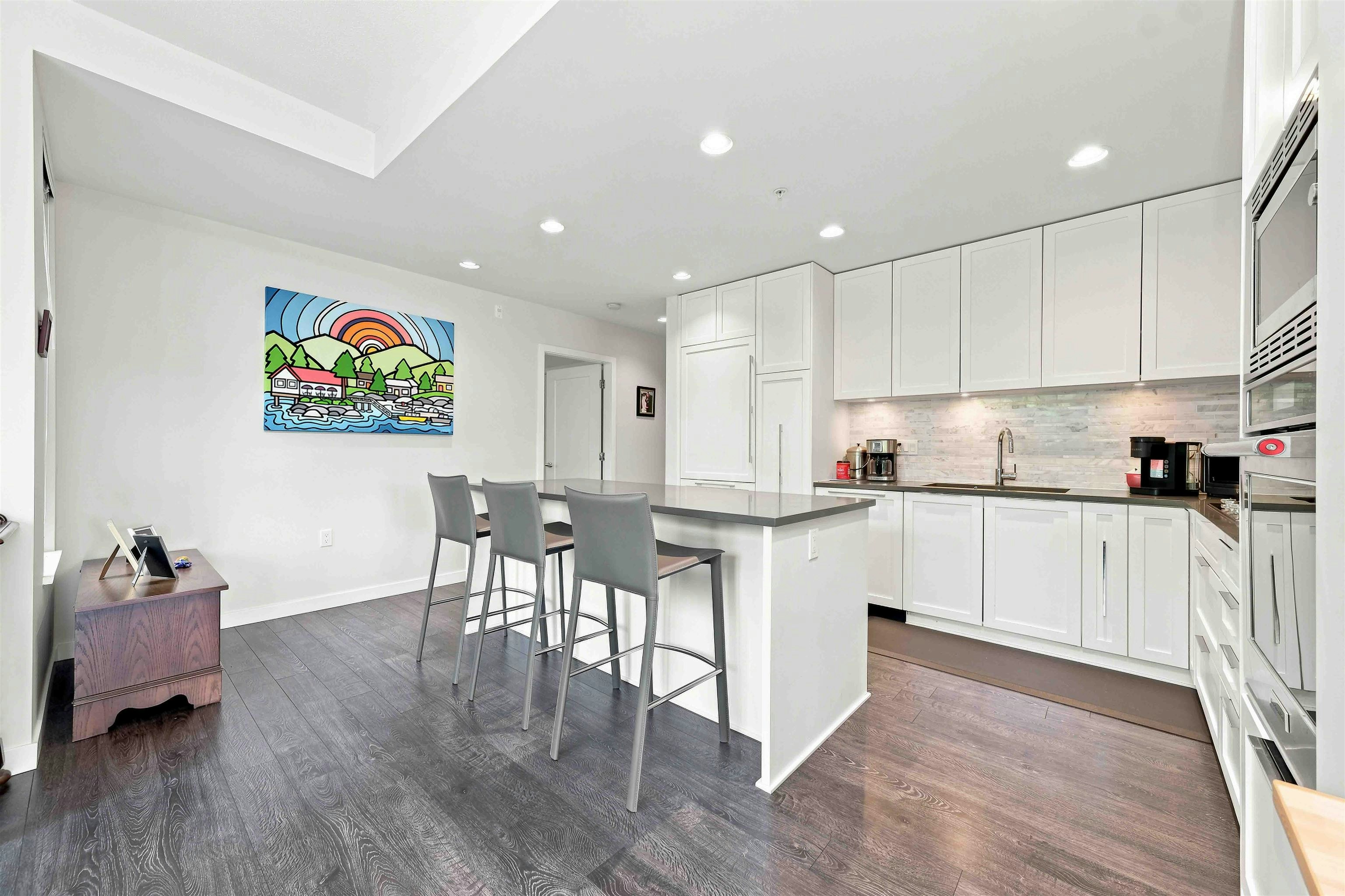 203-3911 Cates Landing Way, North Vancouver, BC, V7G 0A6 - 9