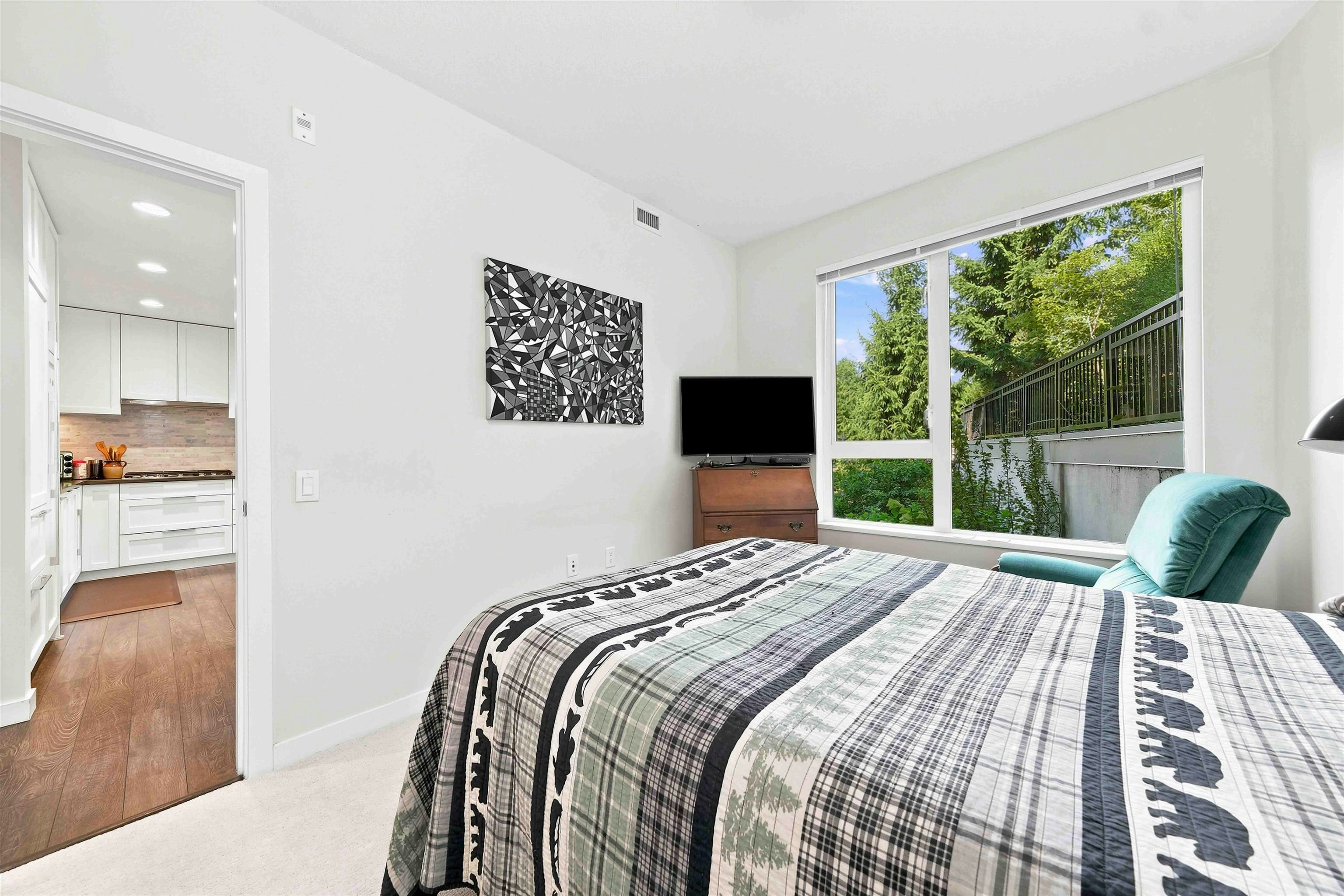 203-3911 Cates Landing Way, North Vancouver, BC, V7G 0A6 - 30