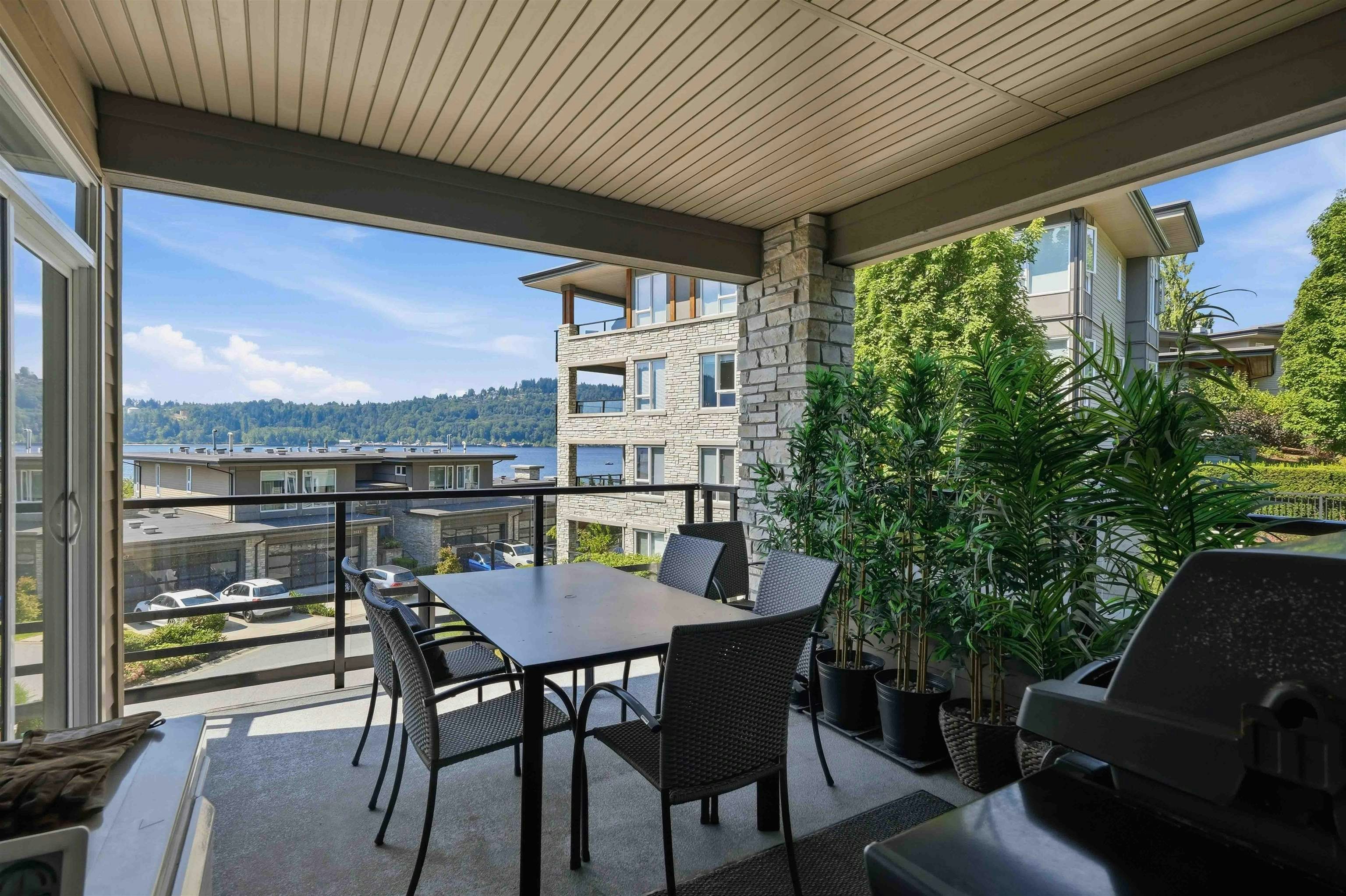 203-3911 Cates Landing Way, North Vancouver, BC, V7G 0A6 - 23