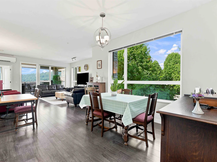 203-3911 Cates Landing Way, North Vancouver, BC, V7G 0A6 - 10
