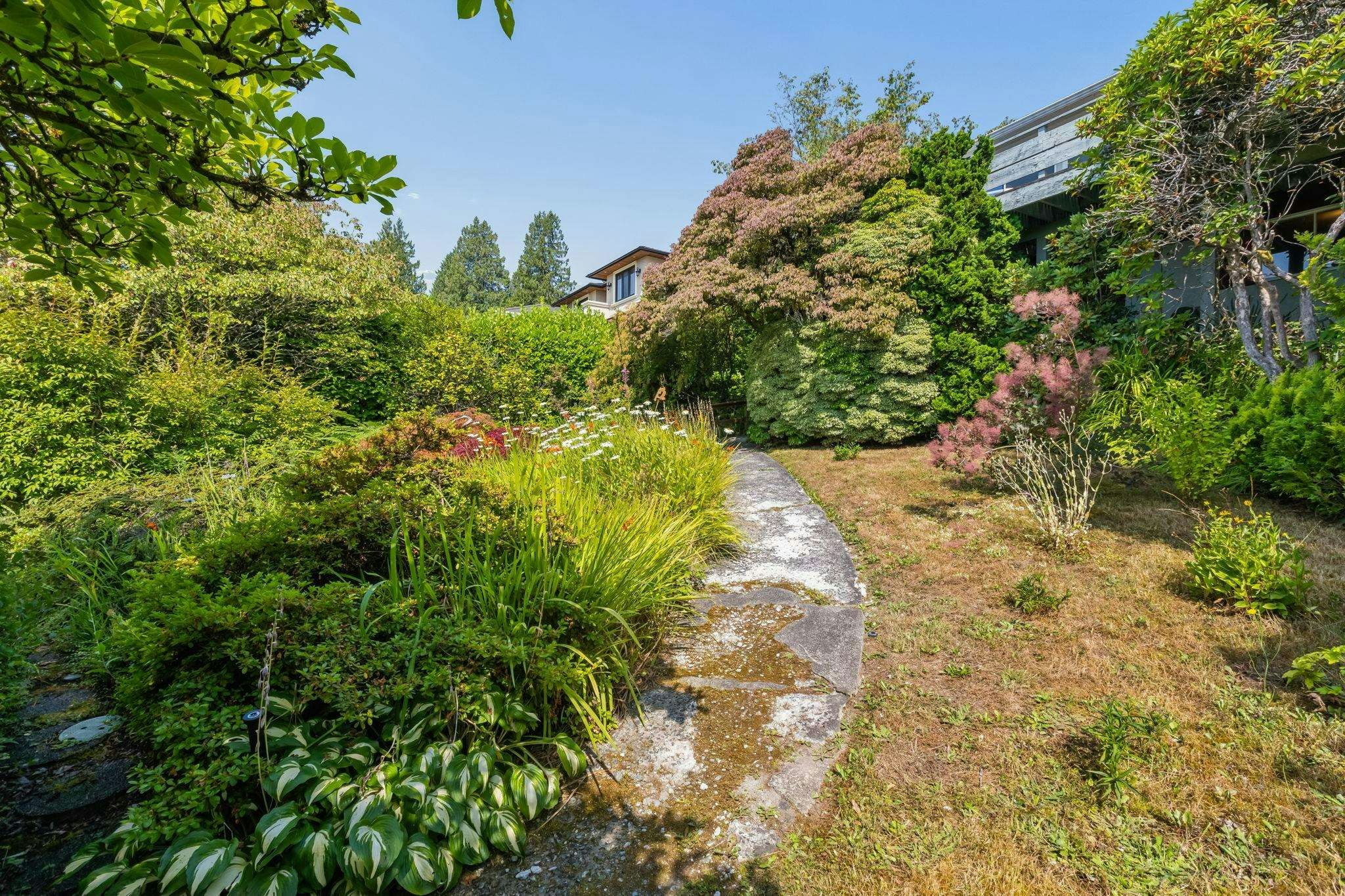 2575 Queens Avenue, West Vancouver, BC, V7V 2Y9 - 33