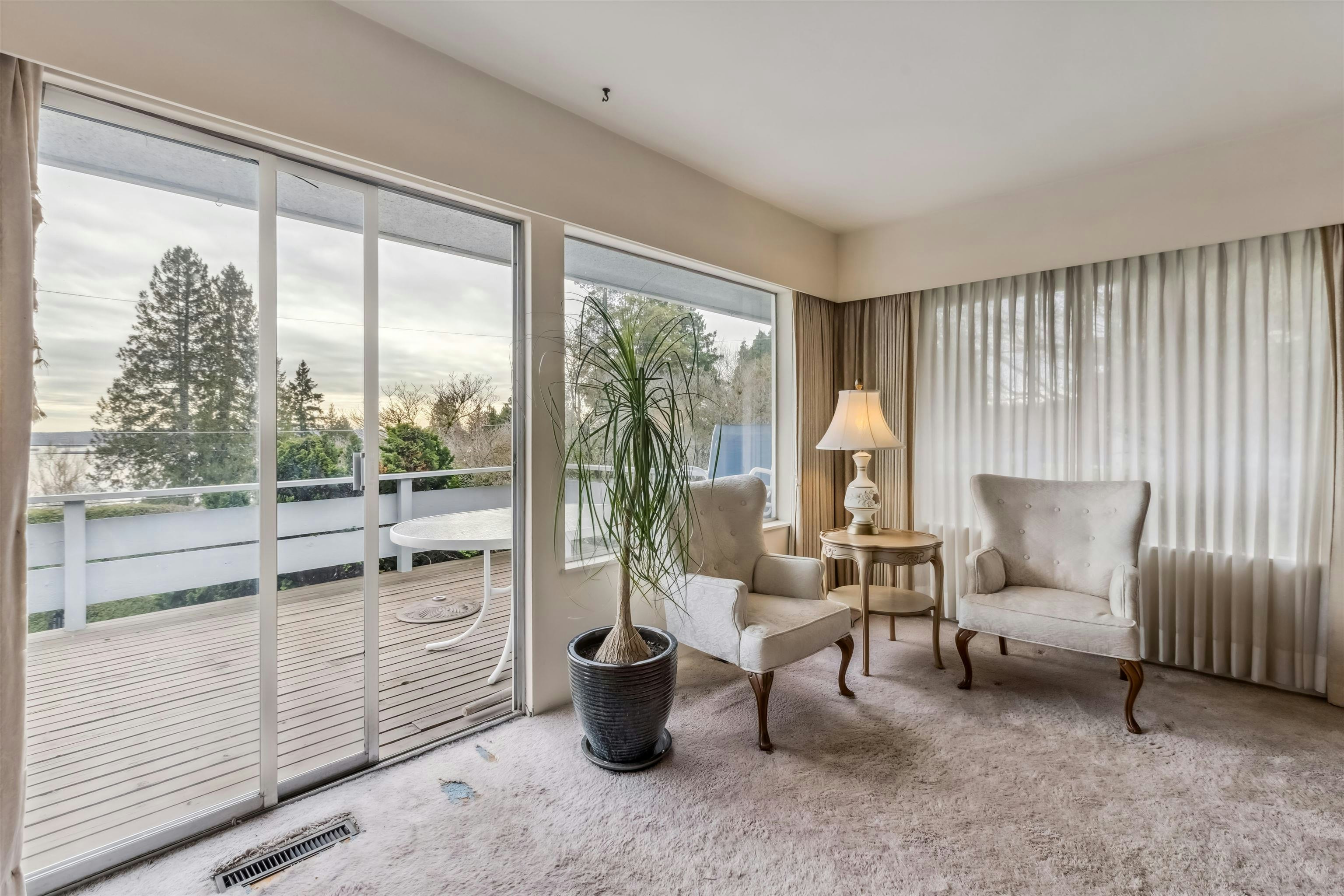 2575 Queens Avenue, West Vancouver, BC, V7V 2Y9 - 10