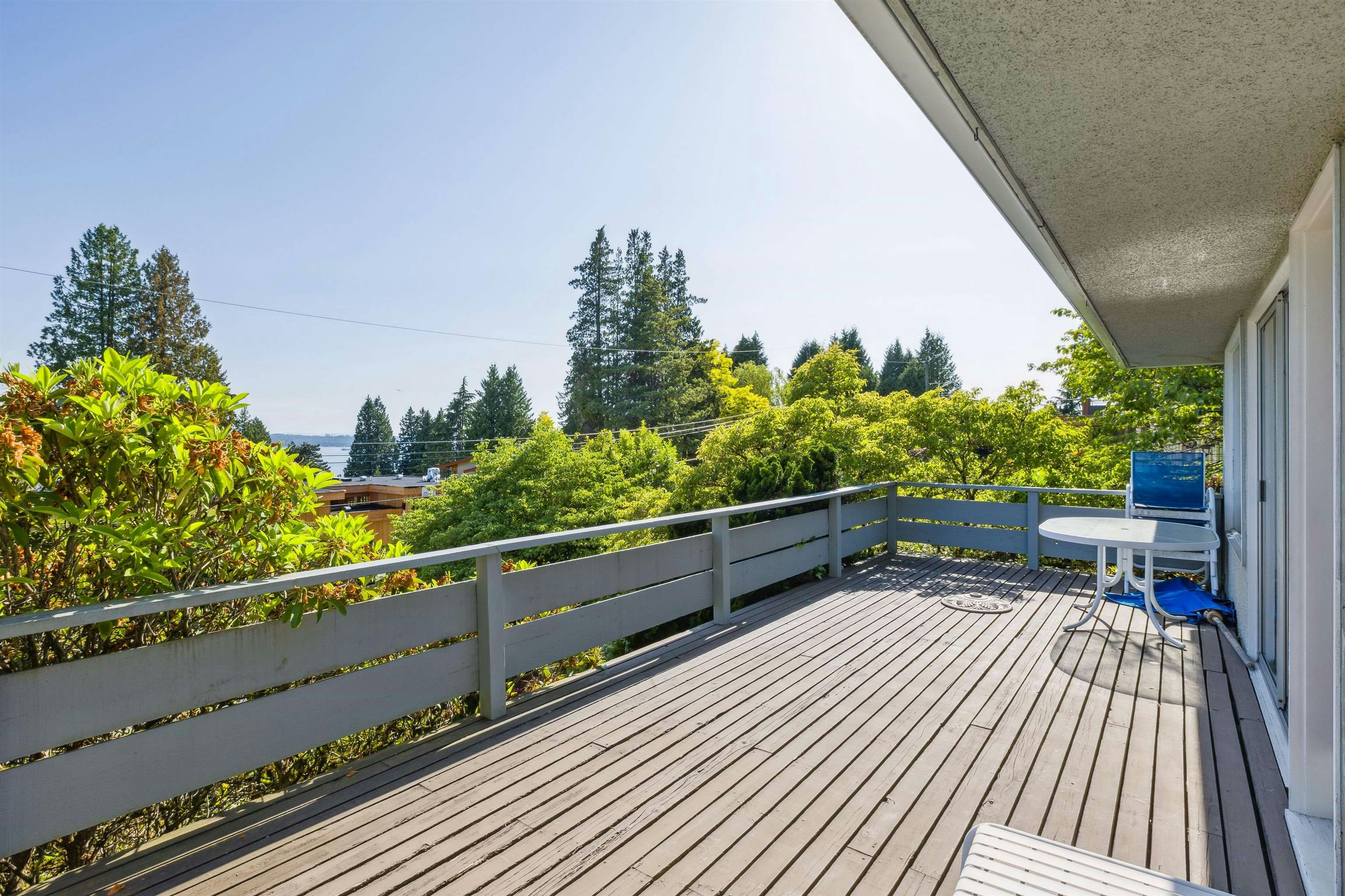 2575 Queens Avenue, West Vancouver, BC, V7V 2Y9 - 20