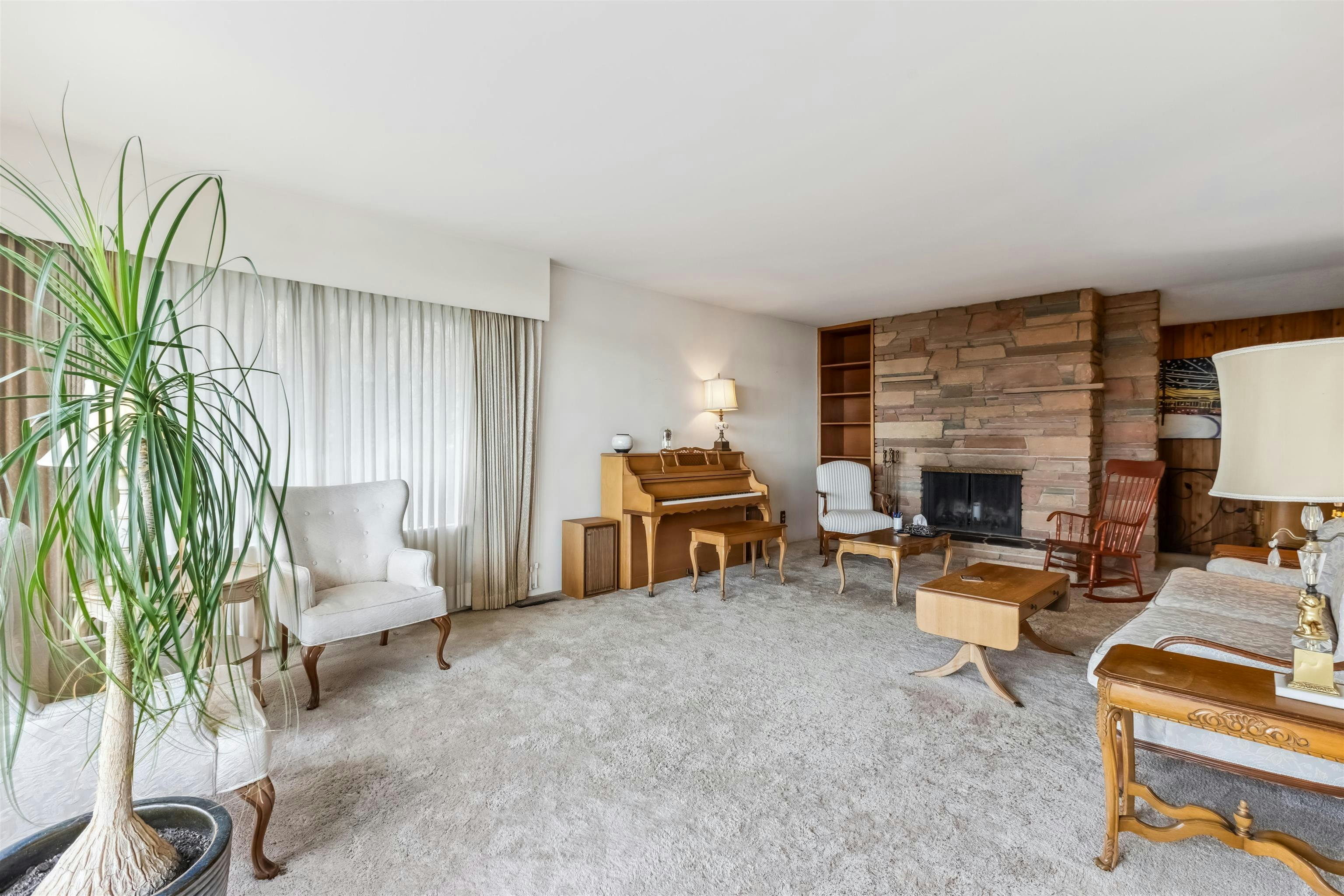 2575 Queens Avenue, West Vancouver, BC, V7V 2Y9 - 11