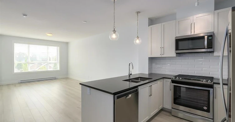 316-2960 151 Street, Surrey, BC, V4P 0G3 - 4
