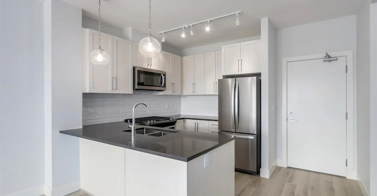 316-2960 151 Street, Surrey, BC, V4P 0G3