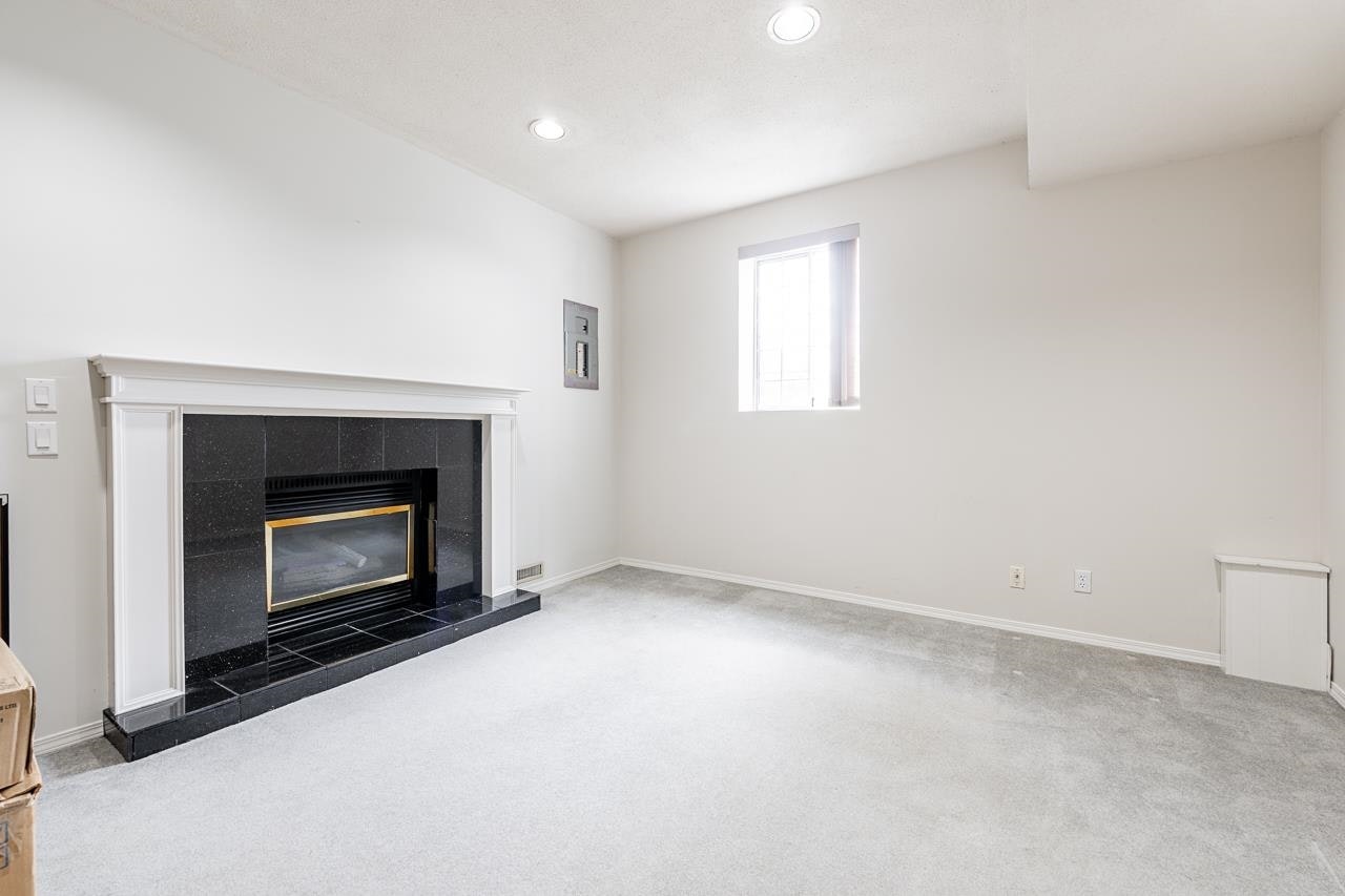 2917 Kalamalka Drive, Coquitlam, BC, V3C 5Z7 - 30