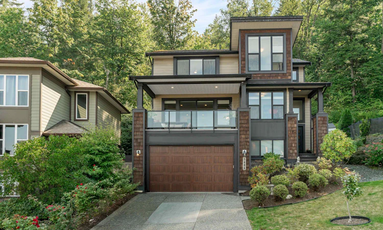 5486 Maclachlan Place