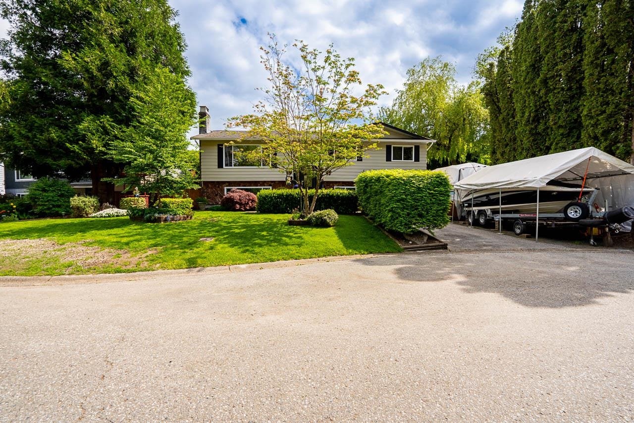 4734 206a Street, Langley, BC, V3A 6N8