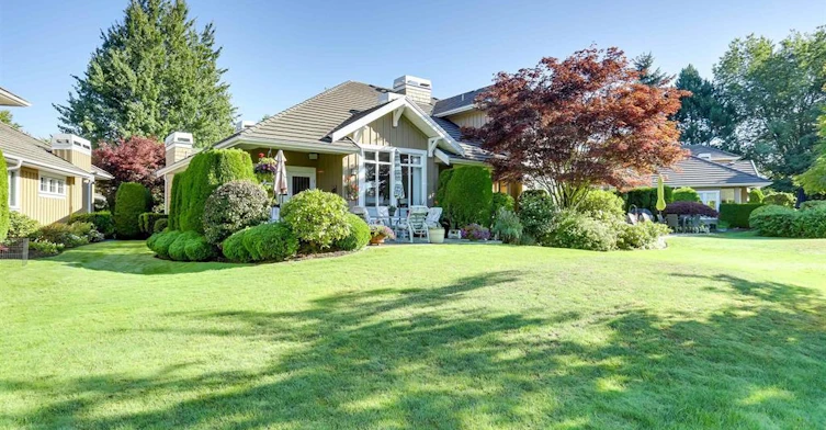 18088 8th Avenue, Surrey, BC, V3Z 9T6