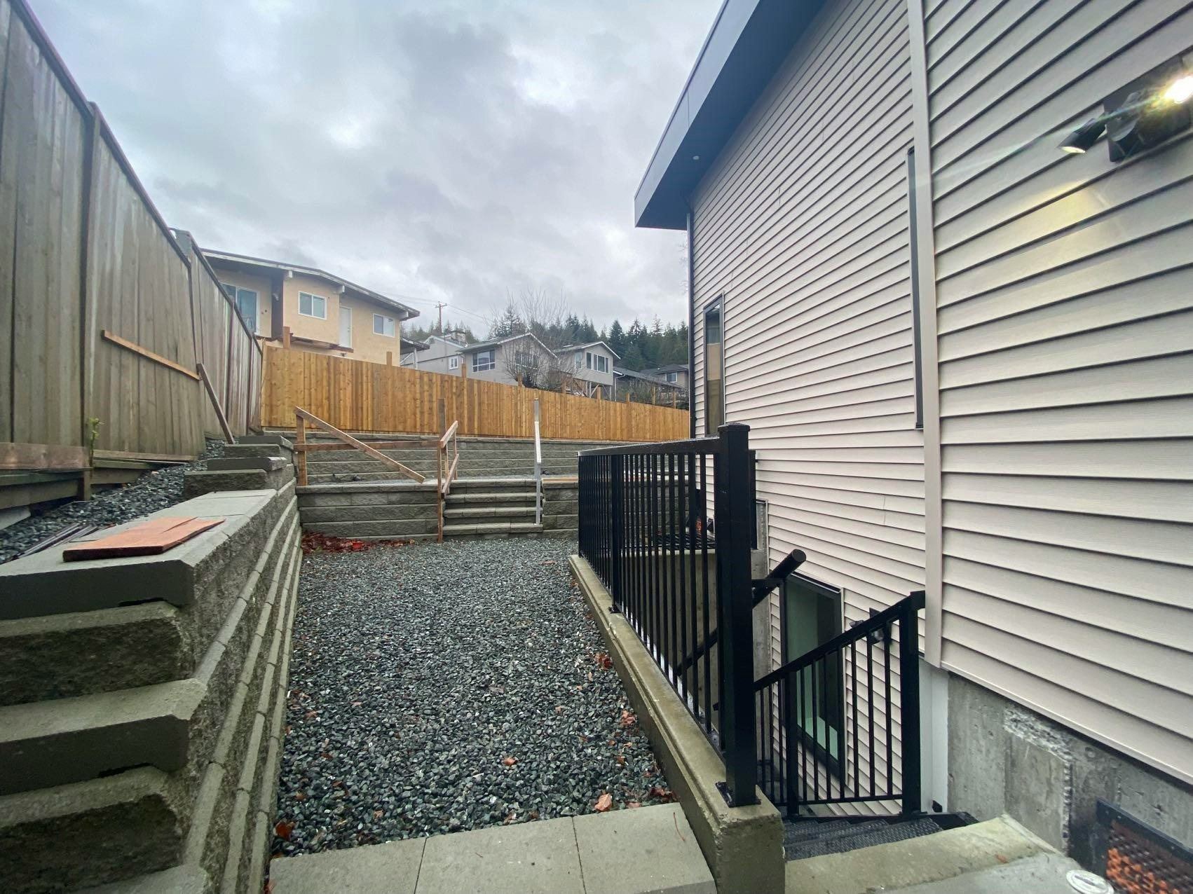 2 Bed Suite-7542 Lindrick Court, Burnaby, BC, V5A 3Y5 - 3