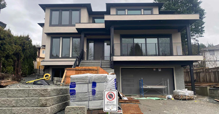 2 Bed Suite-7542 Lindrick Court, Burnaby, BC, V5A 3Y5 - 2