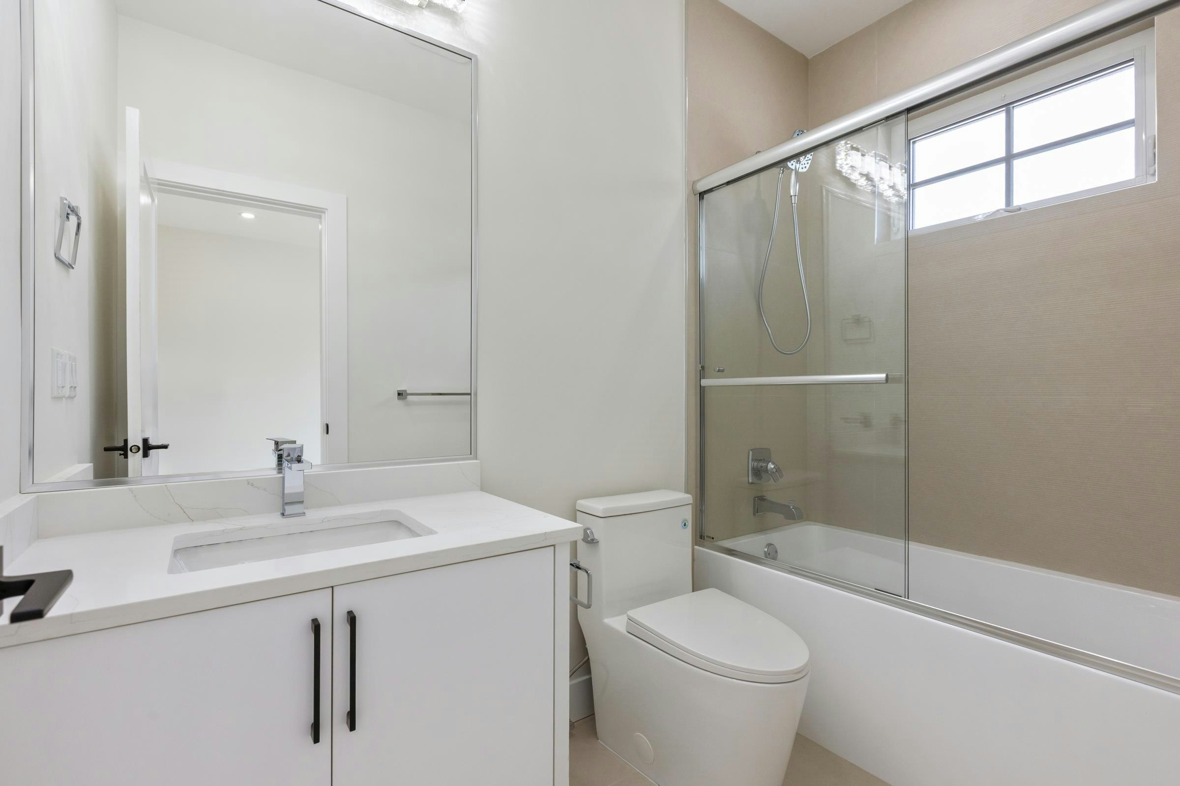 6914 204a Street, Langley, BC, V2Y 1R2 - 31