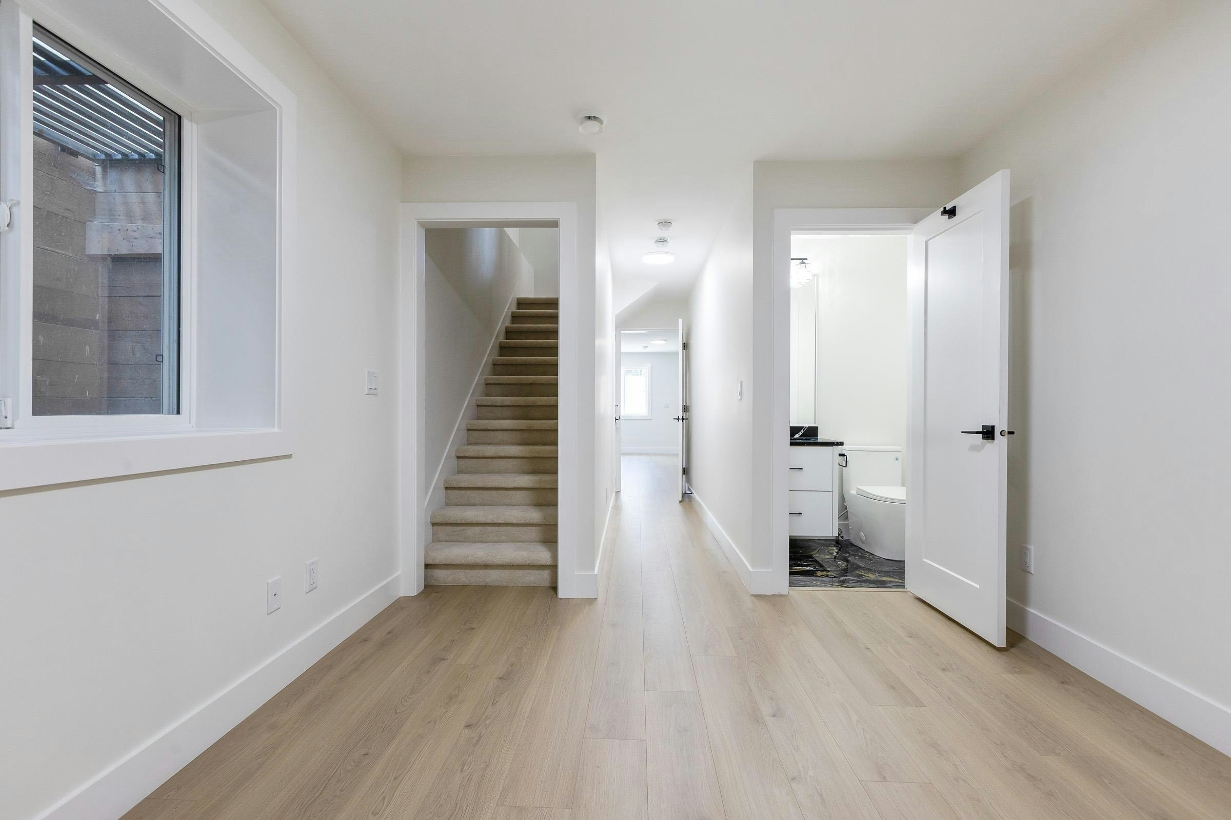 6914 204a Street, Langley, BC, V2Y 1R2 - 32