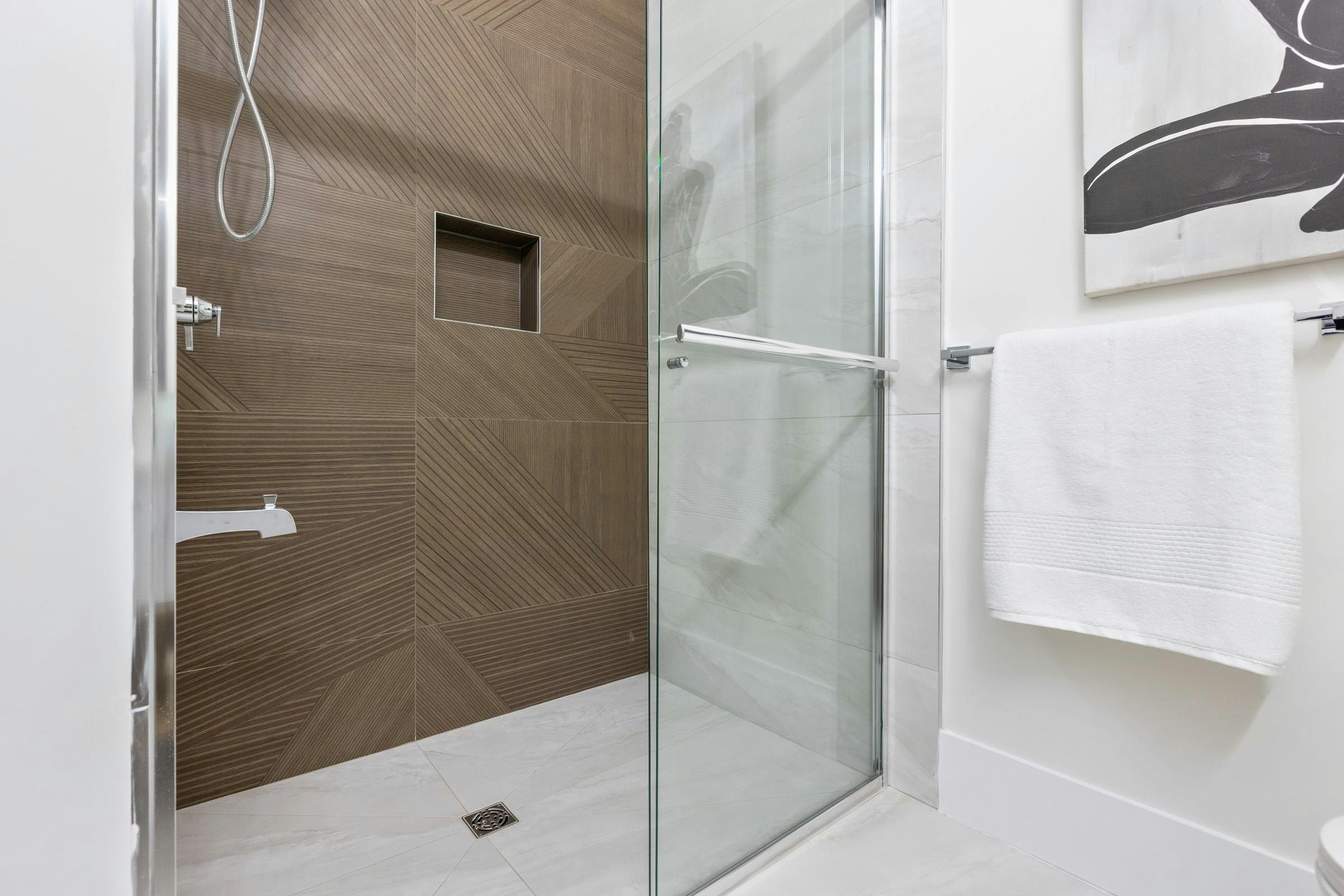 6914 204a Street, Langley, BC, V2Y 1R2 - 16