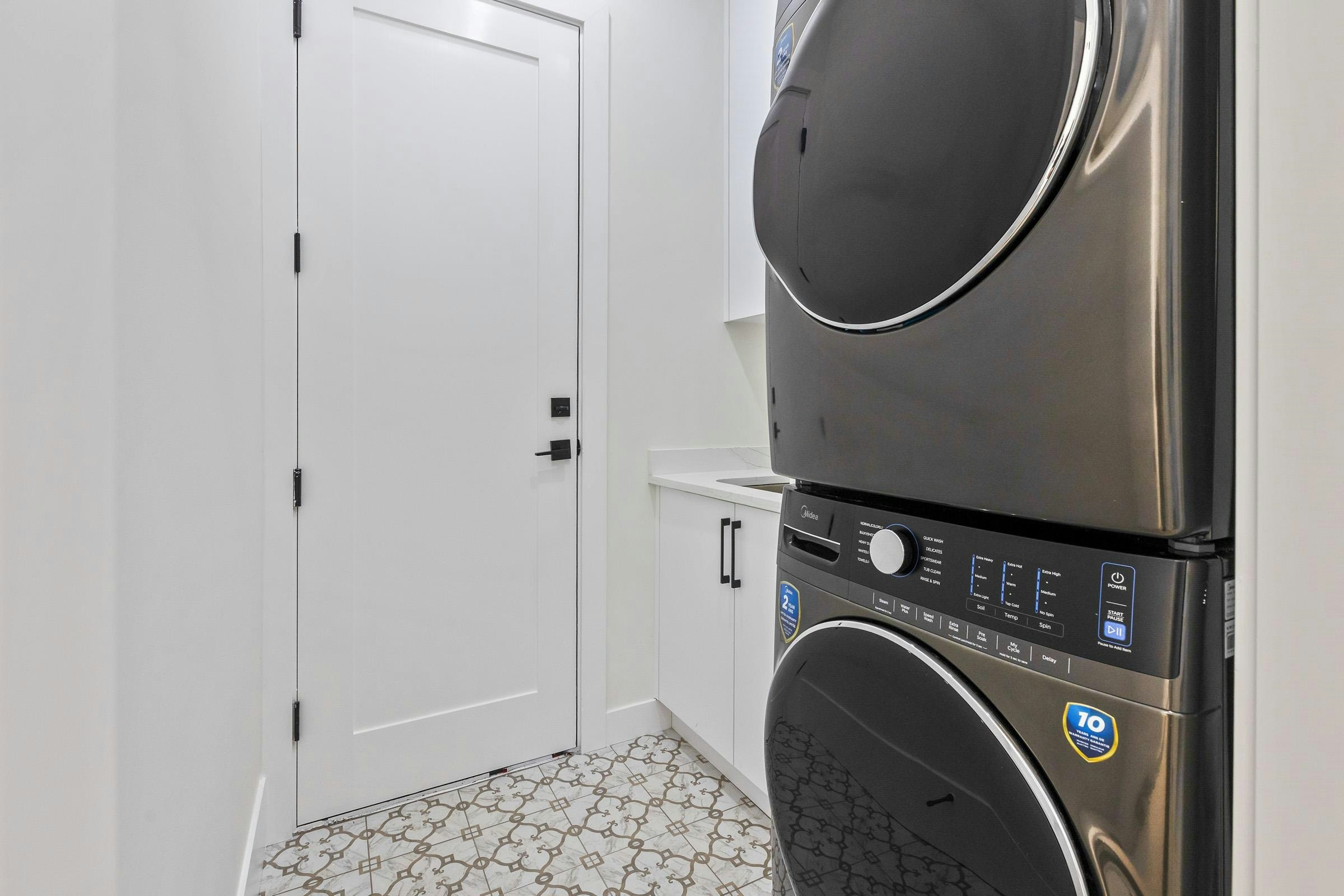 6914 204a Street, Langley, BC, V2Y 1R2 - 14