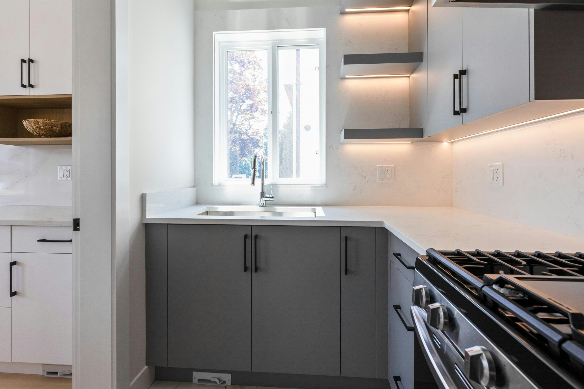 6914 204a Street, Langley, BC, V2Y 1R2 - 12