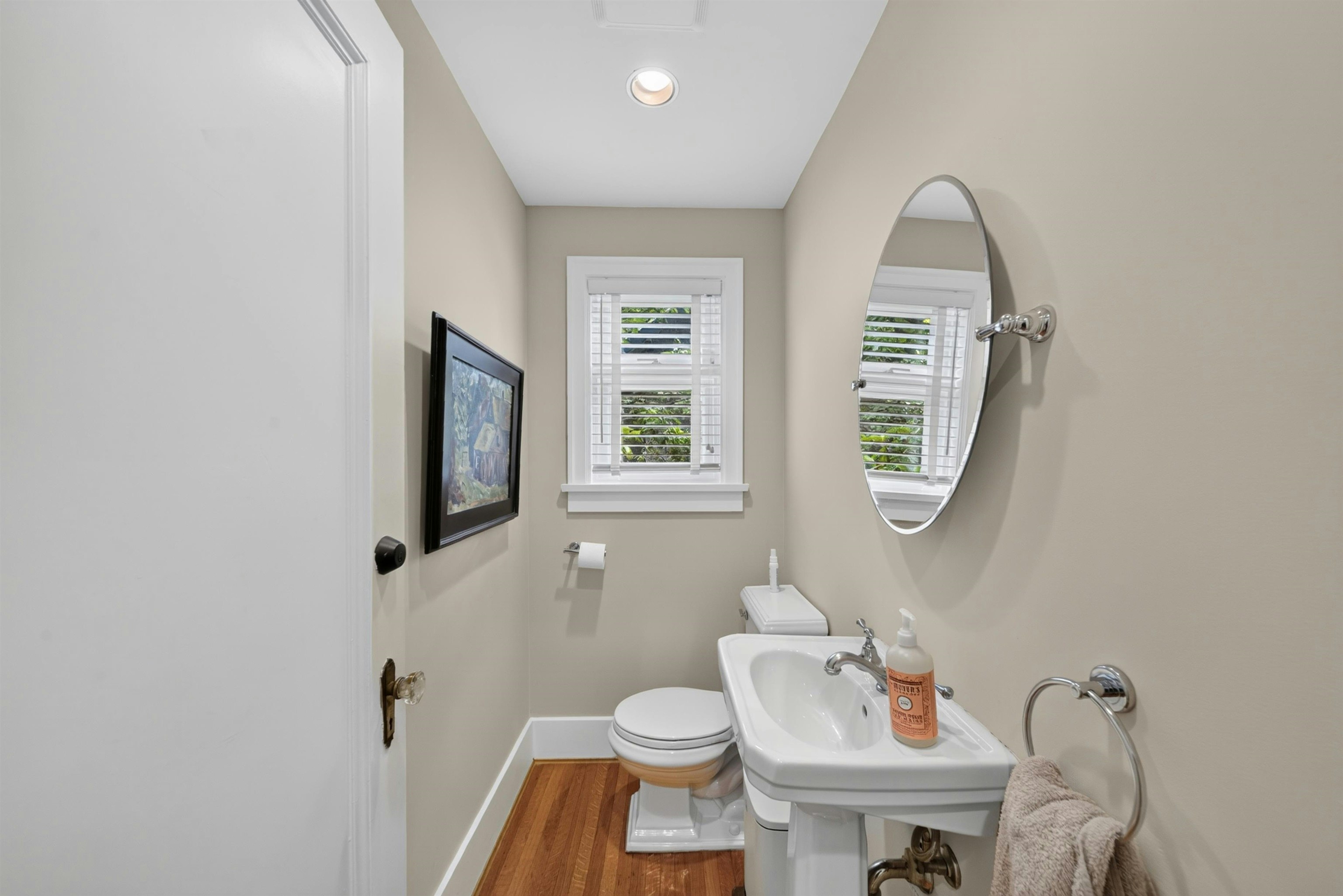 4655 W 6th Avenue, Vancouver, BC, V6R 1V6 - 25