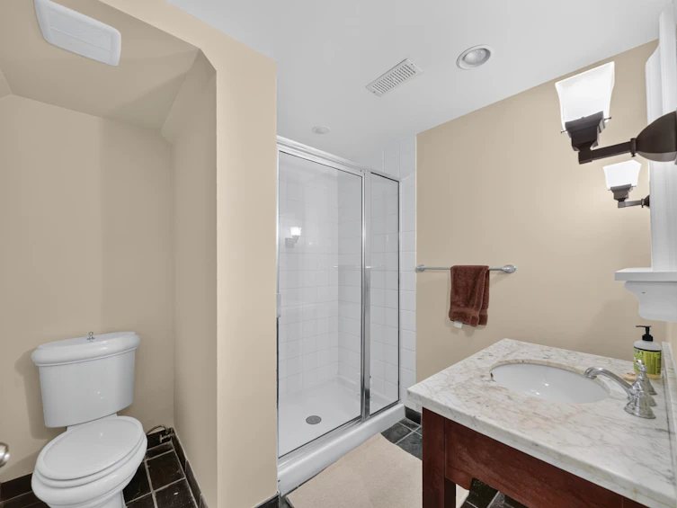 4655 W 6th Avenue, Vancouver, BC, V6R 1V6 - 27