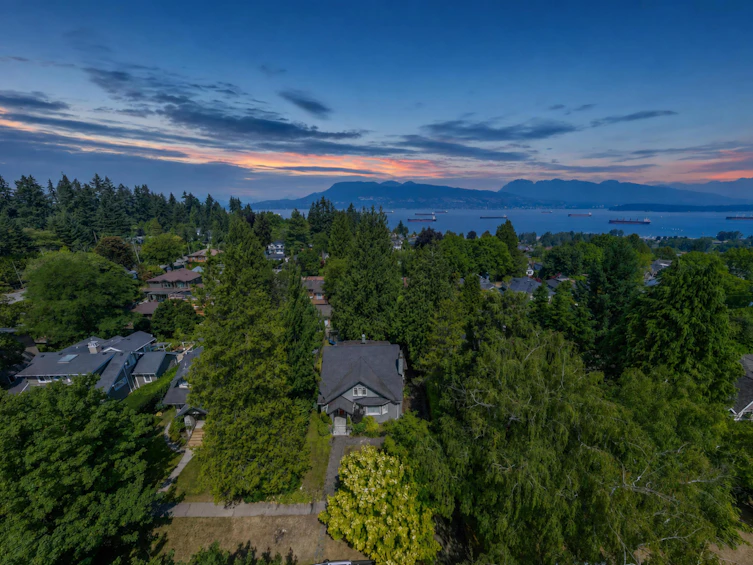 4655 W 6th Avenue, Vancouver, BC, V6R 1V6 - 35