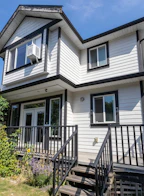 2018 E 12th Avenue