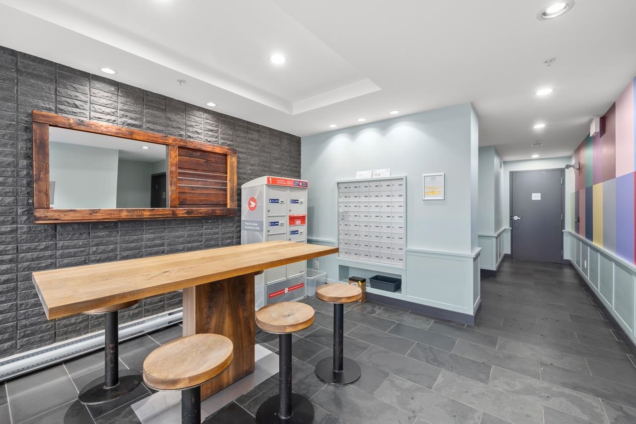 101-2511 Quebec Street, Vancouver, BC, V5T 0B6 - 24