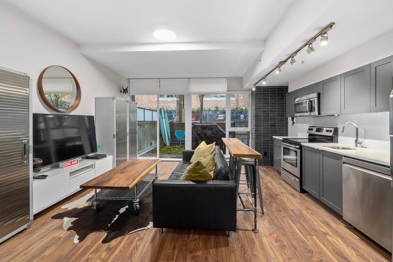 101-2511 Quebec Street, Vancouver, BC, V5T 0B6 - 3