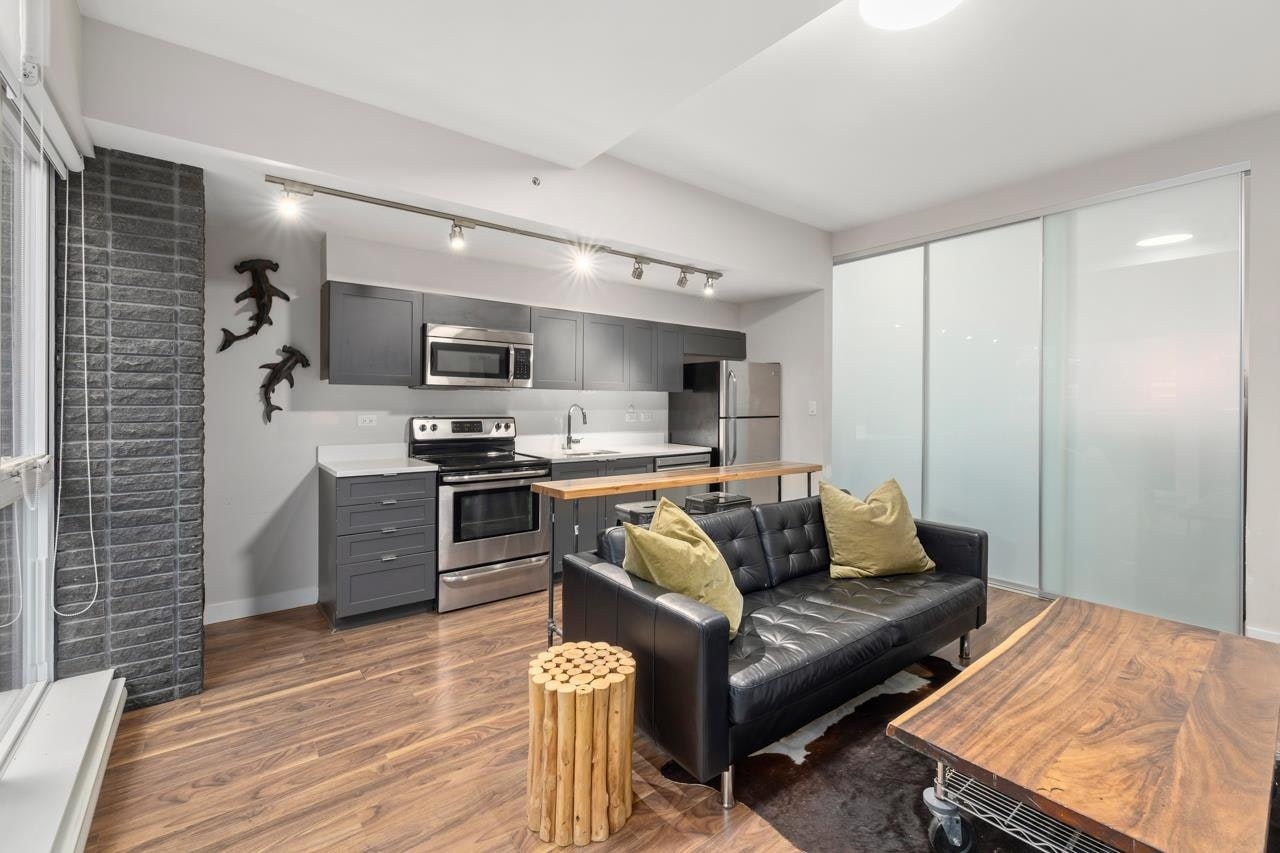 101-2511 Quebec Street, Vancouver, BC, V5T 0B6 - 7