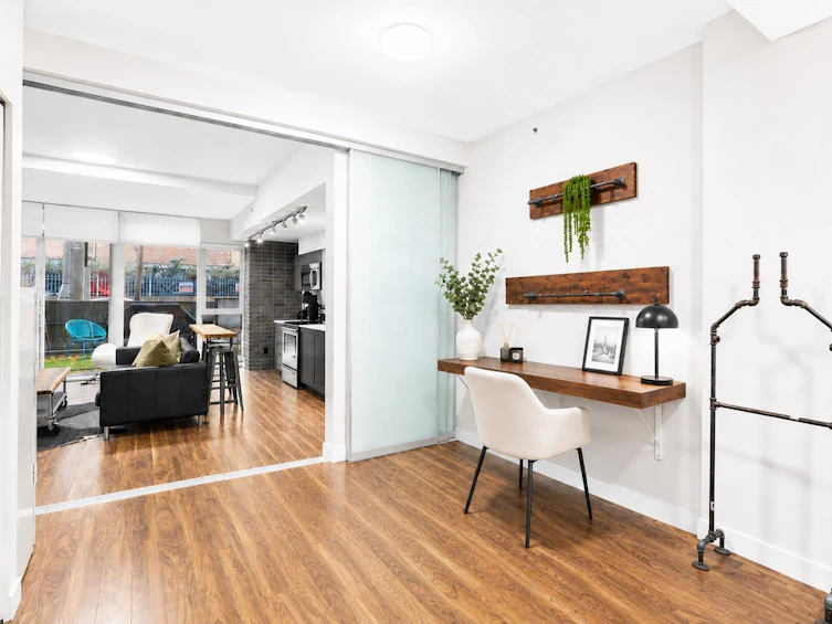 101-2511 Quebec Street, Vancouver, BC, V5T 0B6 - 13