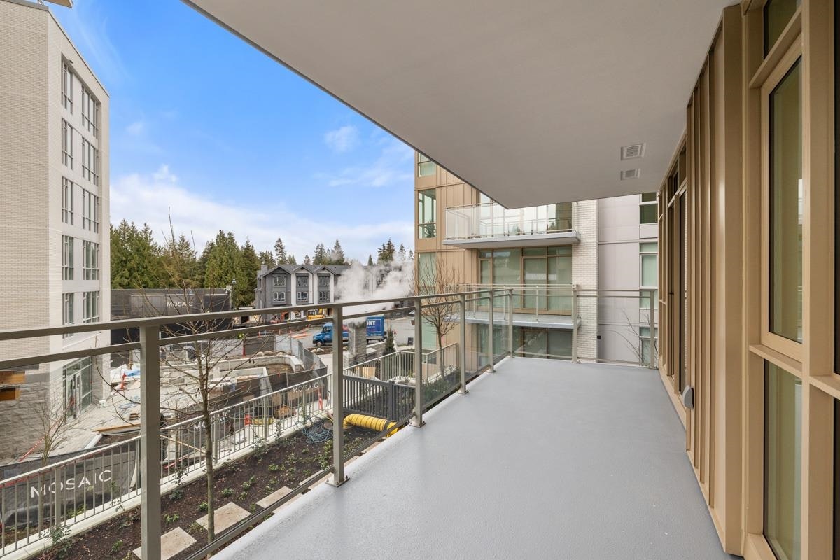 204-2325 Emery Court, North Vancouver, BC, V7J 0E3 - 12