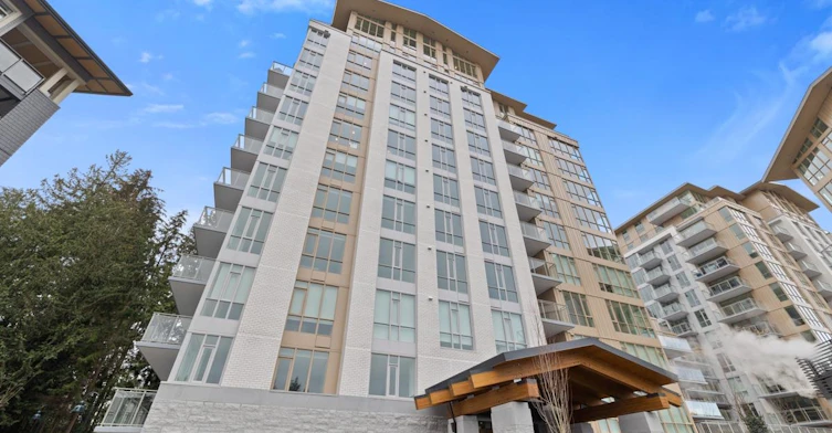 204-2325 Emery Court, North Vancouver, BC, V7J 0E3