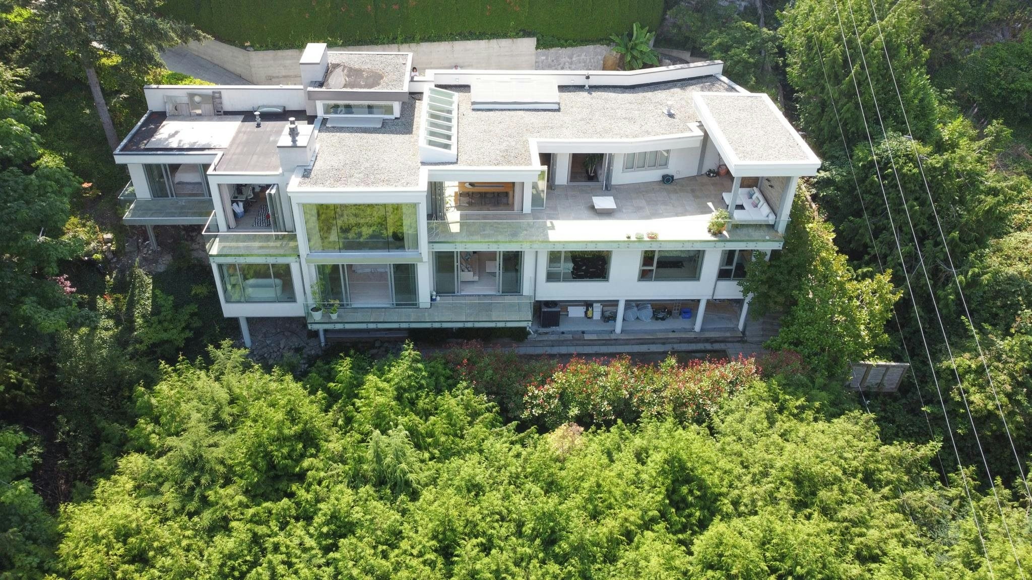 6173 Nelson Avenue, West Vancouver, BC, V7W 2A1 - 2
