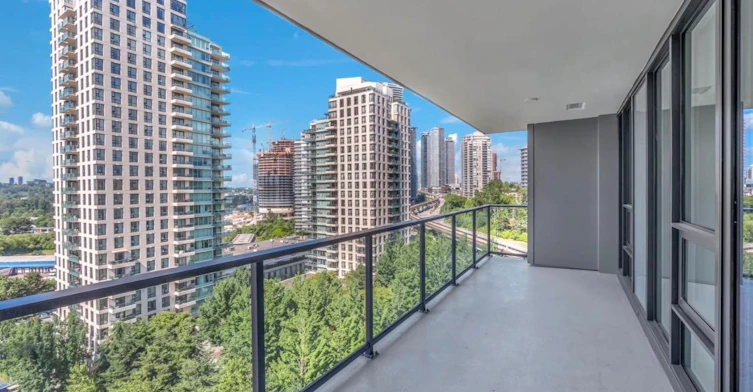 2135 Springer Avenue, Burnaby, BC, V5B 0C1 - 4