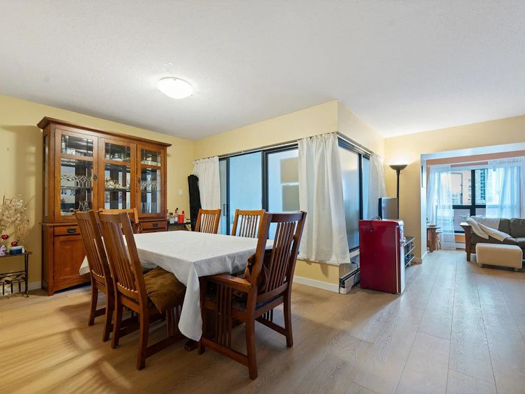 404-238 Alvin Narod Mews, Vancouver, BC, V6B 5Z3 - 6