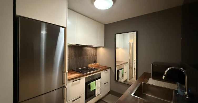 101-985 W 10th Avenue, Vancouver, BC, V5Z 1L9 - 4
