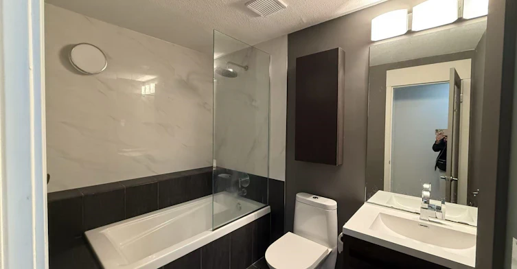 101-985 W 10th Avenue, Vancouver, BC, V5Z 1L9 - 12