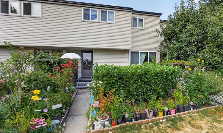 88-3441 E 49th Avenue