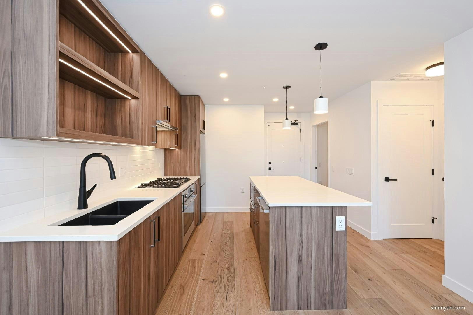 2xx-6859 Cambie Street, Vancouver, BC, V6P 3H1 - 3