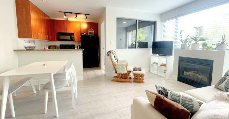 2680 Arbutus Street, Vancouver, BC, V6J 5L8