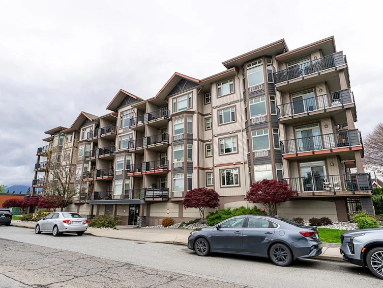 204-46021 Second Avenue, Chilliwack, BC, V2P 1S6