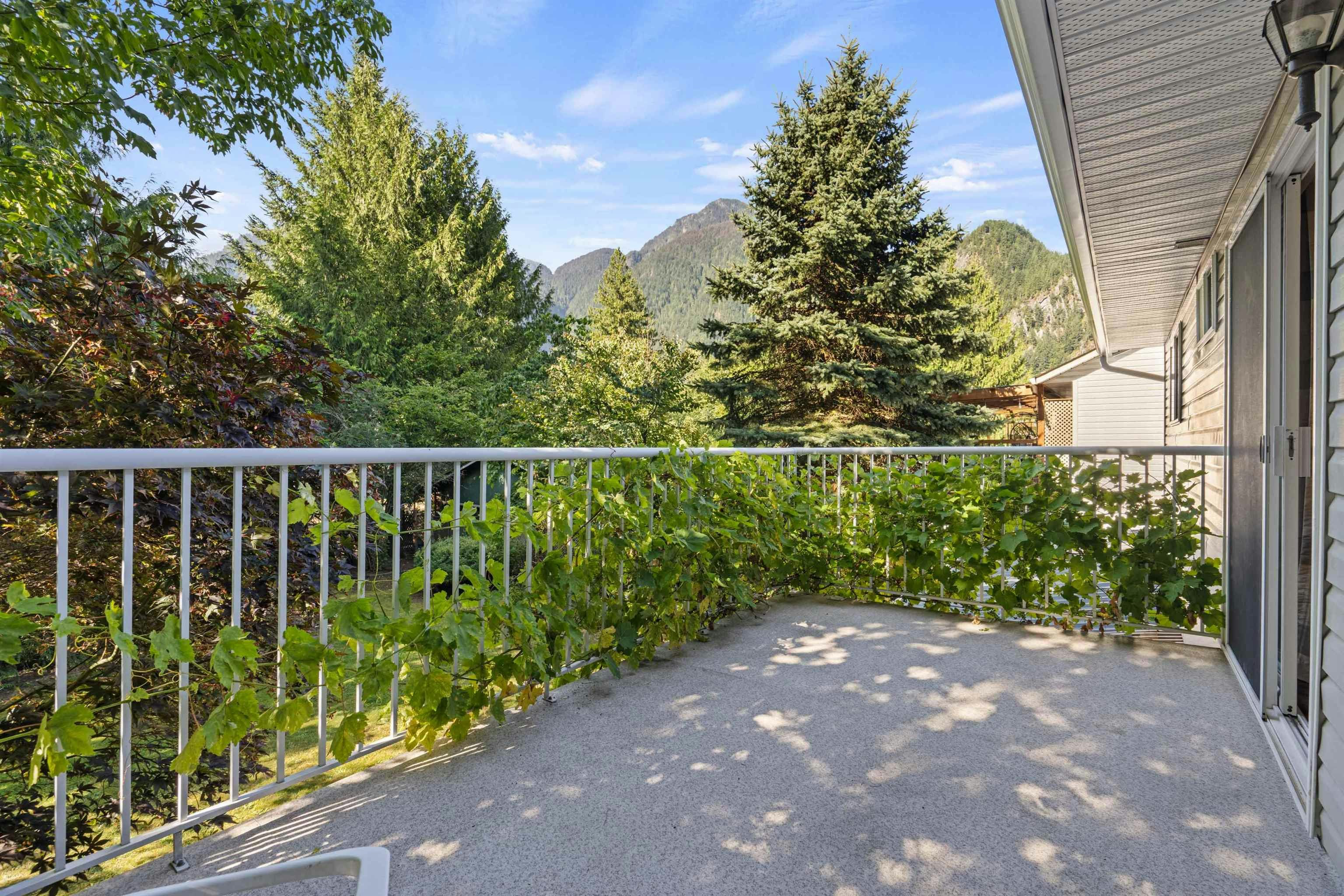 63920 Flood Hope Road, Hope, BC, V0X 1L2 - 11