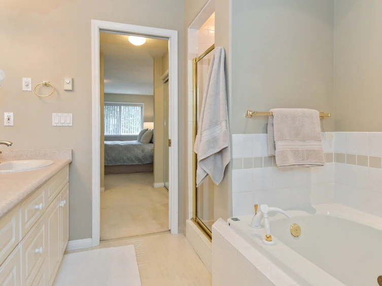135-4001 Old Clayburn Road, Abbotsford, BC, V3G 1C5 - 18