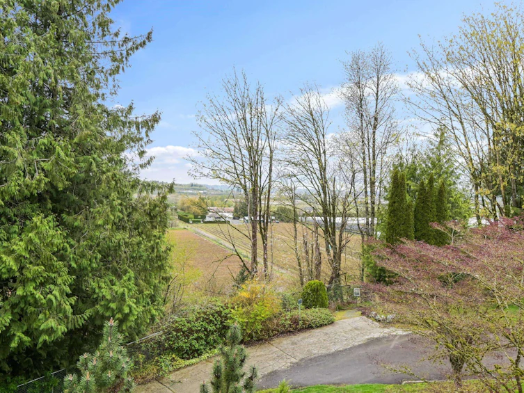 135-4001 Old Clayburn Road, Abbotsford, BC, V3G 1C5 - 27