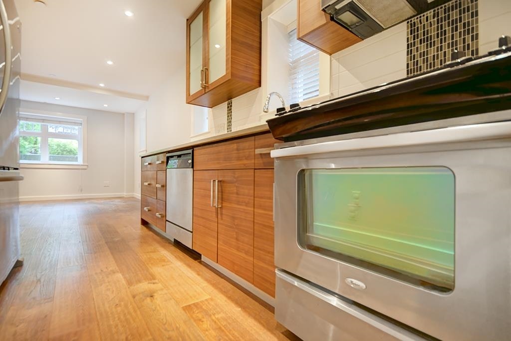 2-1130 E 14th Avenue, Vancouver, BC, V5T 2P3 - 14