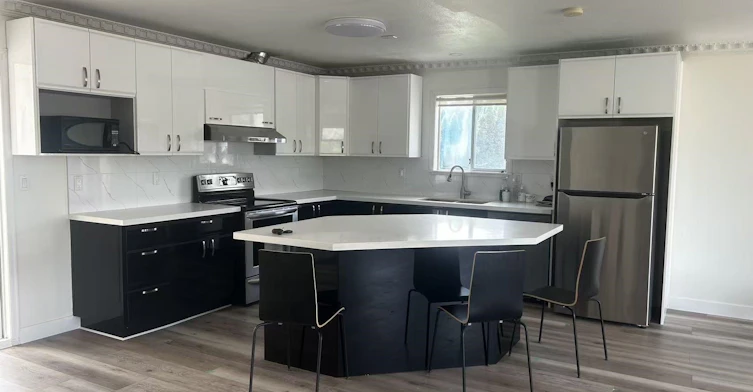 87XX 151 Street, Surrey, BC, V3S 6E1 - 2