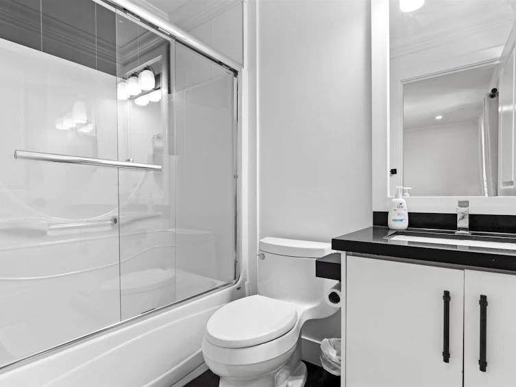 18080 67 Avenue, Surrey, BC, V3S 8C3 - 14