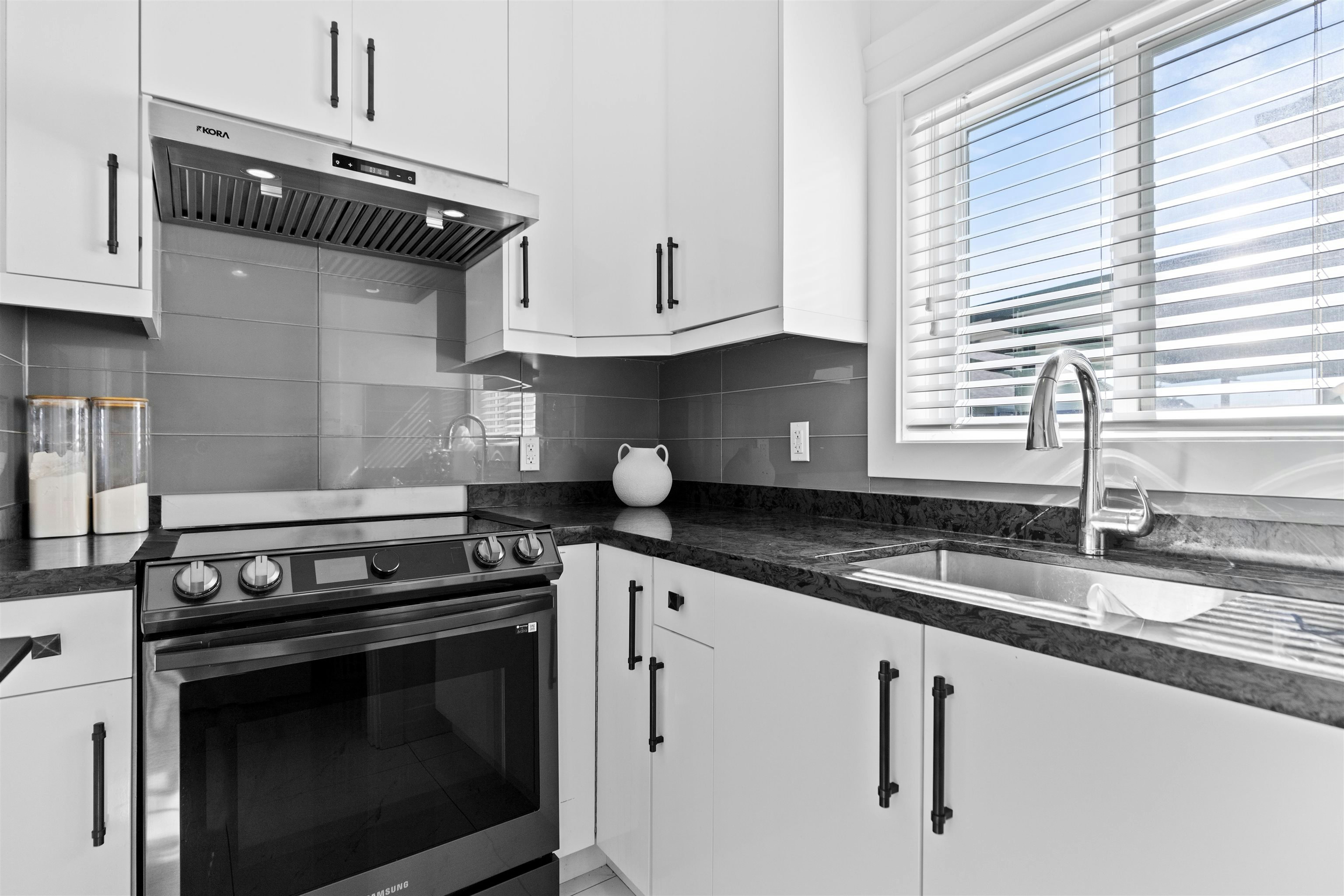 18080 67 Avenue, Surrey, BC, V3S 8C3 - 10